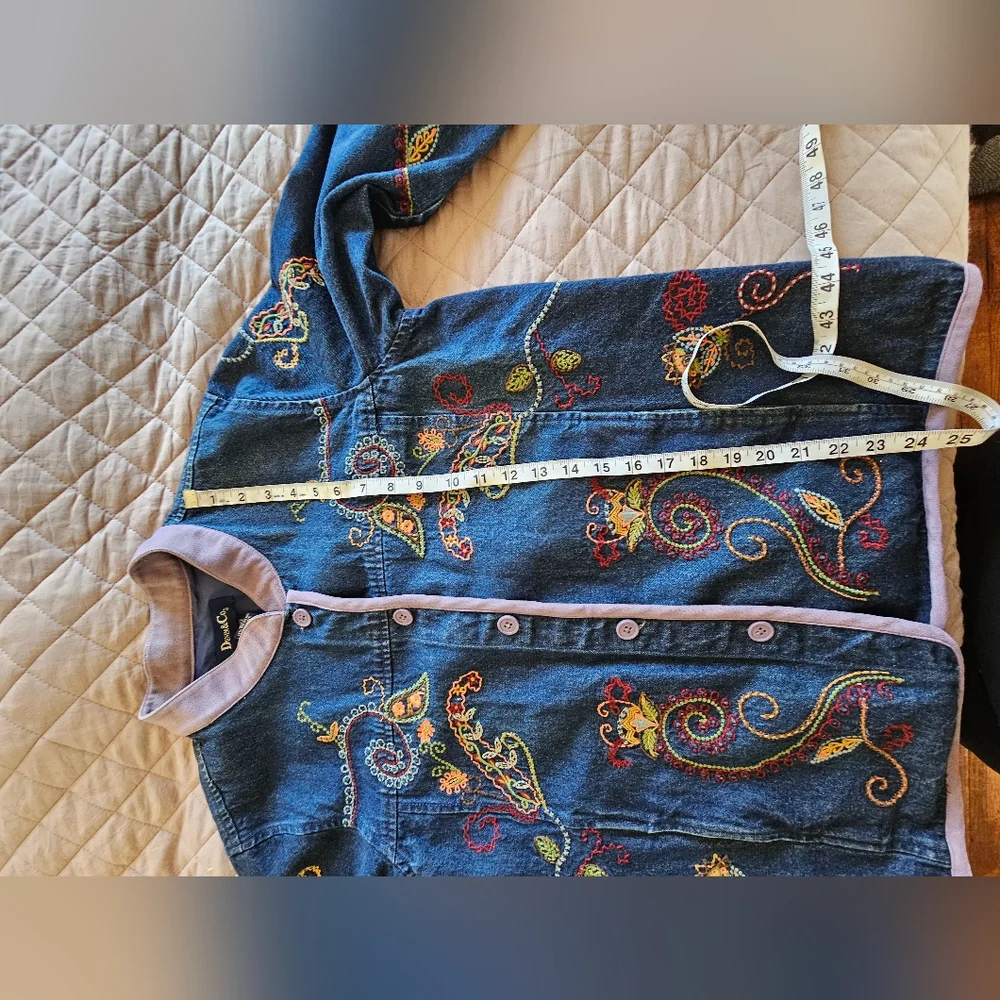 Denim & Co Embroidered Boho Floral Dark Blue Jacket with Button Closure Sz XL - Picture 4 of 9
